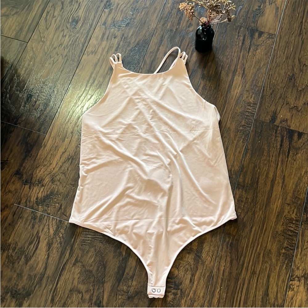 Express Bodysuit - Picture 2 of 10